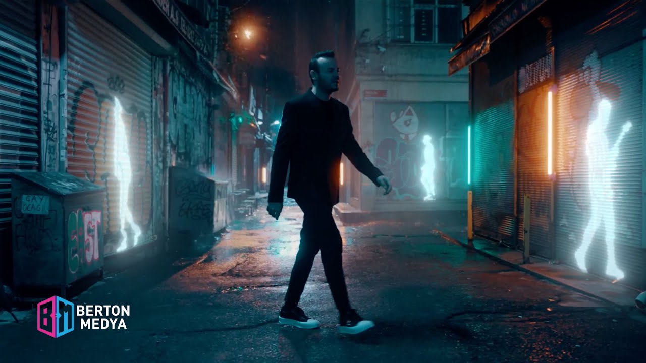 Deha Bilimlier - Bana Sor (Official Video)