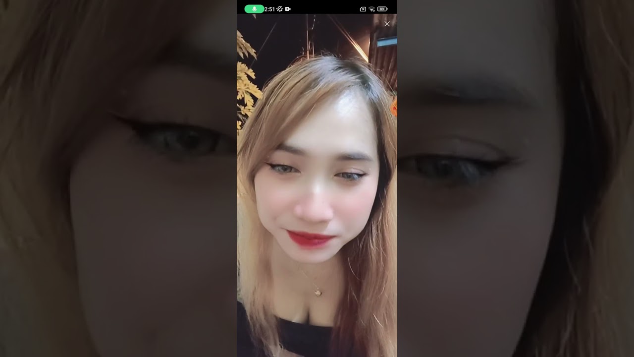 deksya live luar rumah