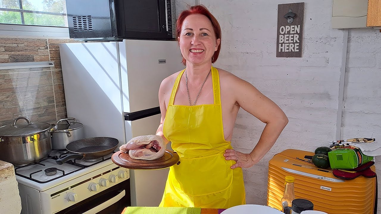 Delicious marinade for chicken. My new kitchen show. Nudist kitchen. Uruguay. Mila naturist.