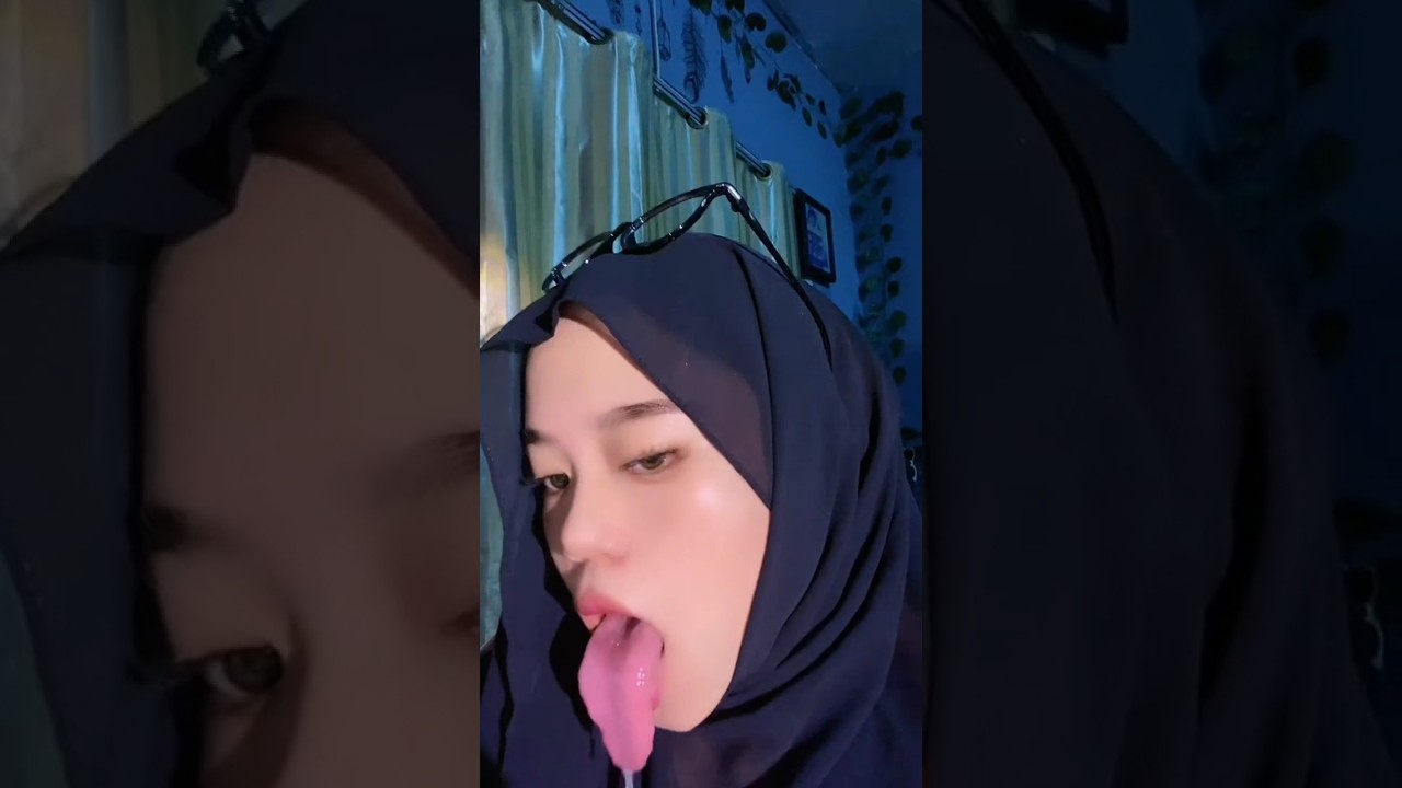 deraanjela julur lidah #tiktok #tiktokvideo #jilbab