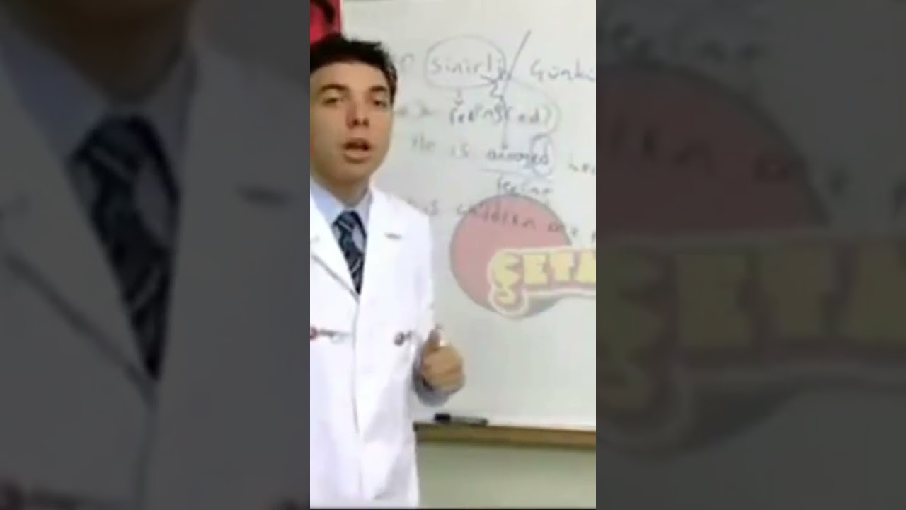 Ders Anlatırken konusamayan İngilizce Öğretmeni