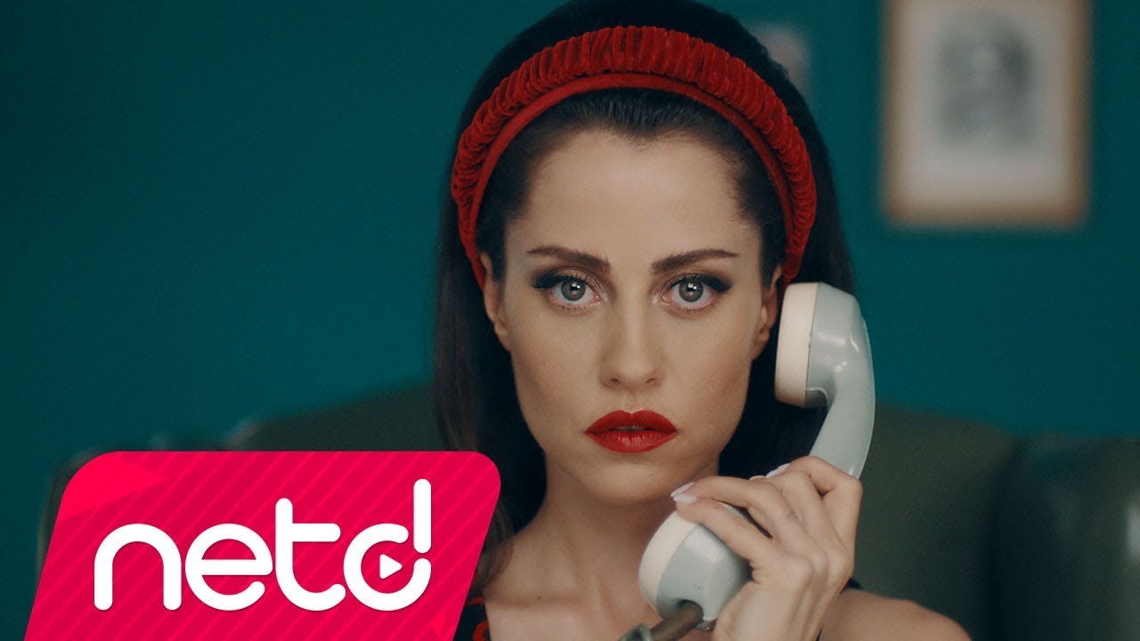 Derya Uluğ - Ah Zaman