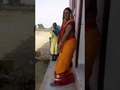 Desi aunty dance😊😊
