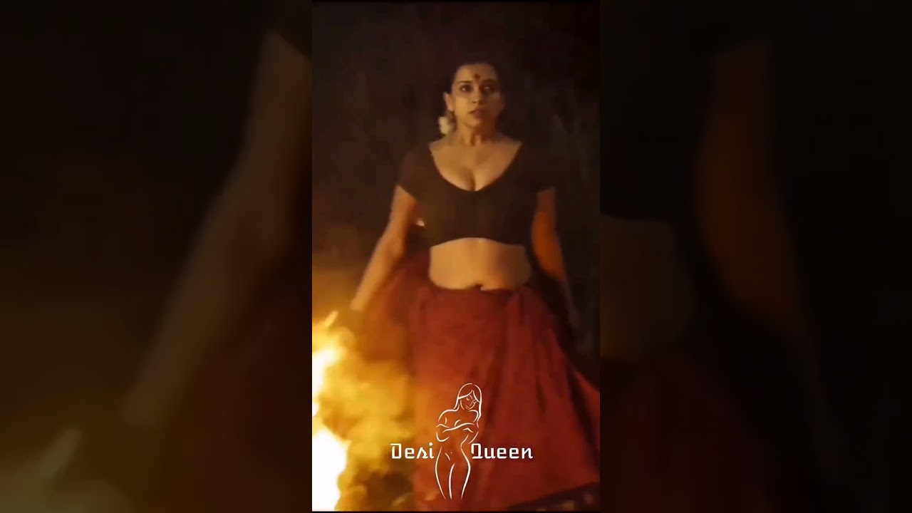 Desi Aunty Ready to Fight Vedha | Desi Queen #desi #sareedesi #hotsareedesi #desiqueen