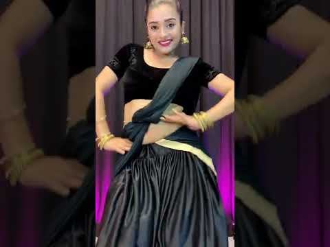 desi boudi dance in black saree #hot