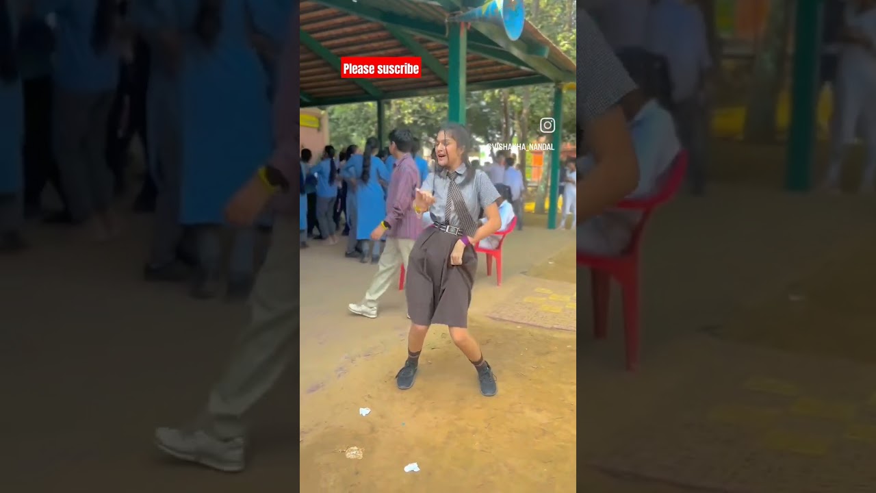 Desi teen girl dancing #teen girl #trendingshorts #viral girl #school girl ##schoolgirl danving