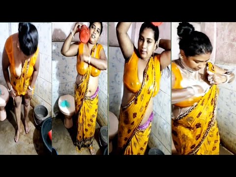 Desi villege bathing video||desi bhabhi bathing vlog video ||