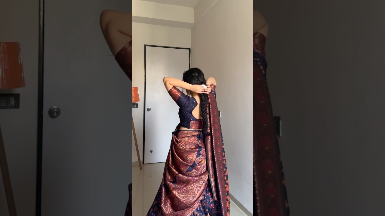Dill haara ya nhi ? #saree #sareefashion #sarees #ethnic #indian #makeup #ytshorts #desi #desigirl