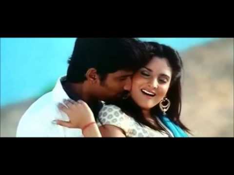 Divya Spandana Hot Saree Navel