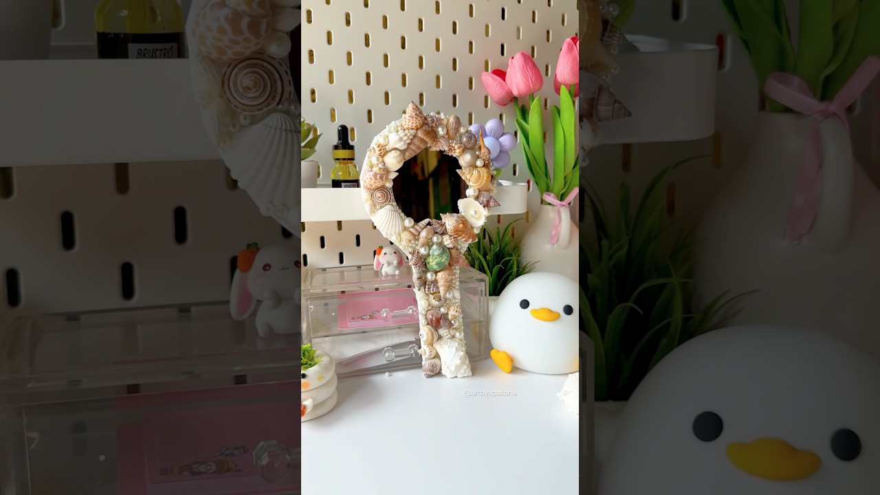 DIY Sea shell mirror #diy #artshorts #craft #shortviral #homedecor #diycraft