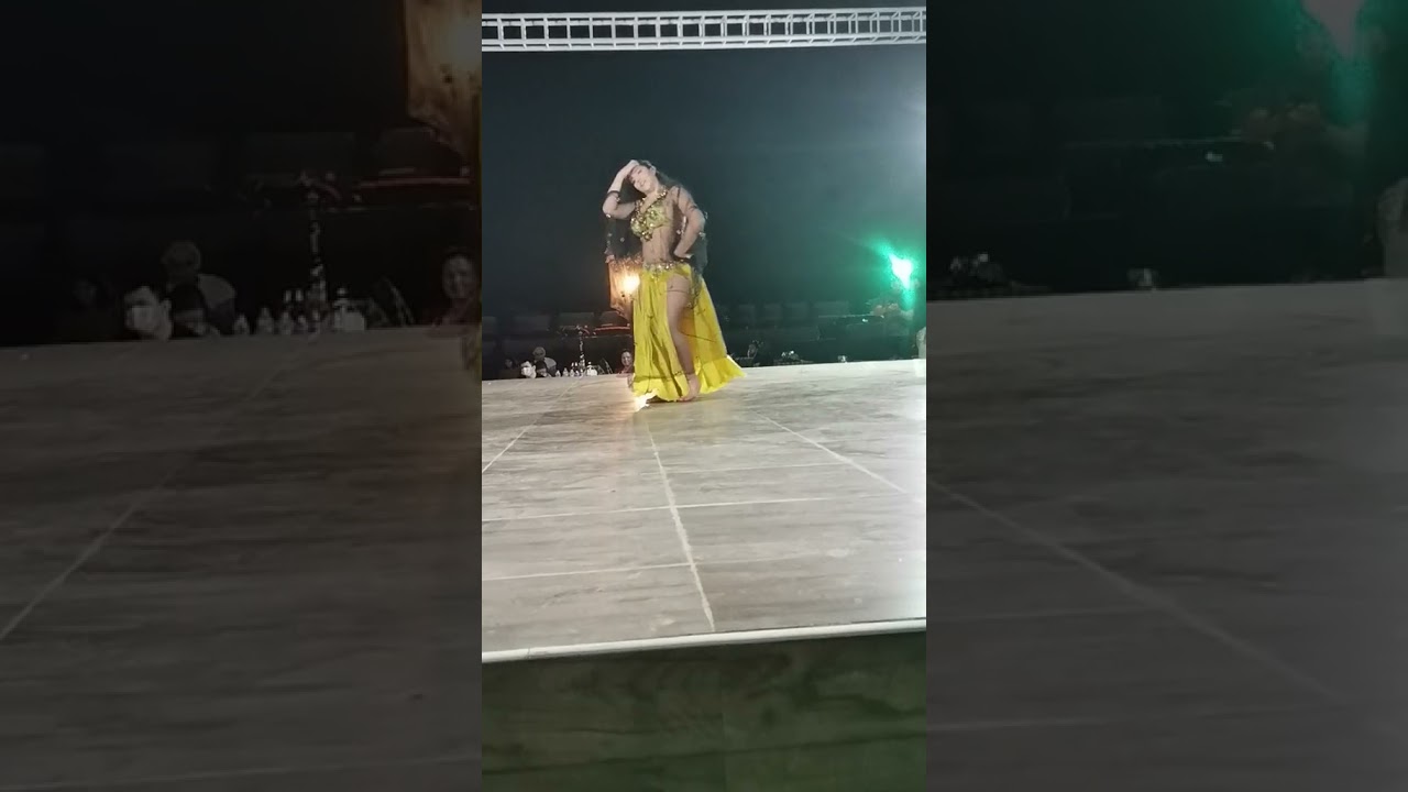 dubi Pakistan mujra