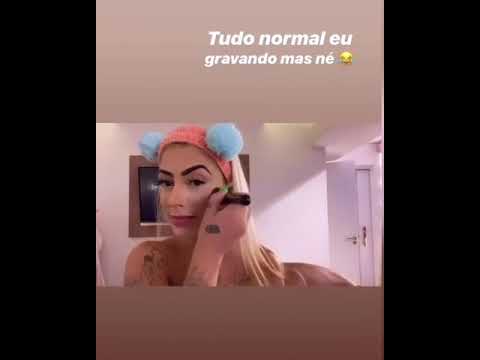 Dynho Alves chup* Mc Mirella enquanto ela se maquia