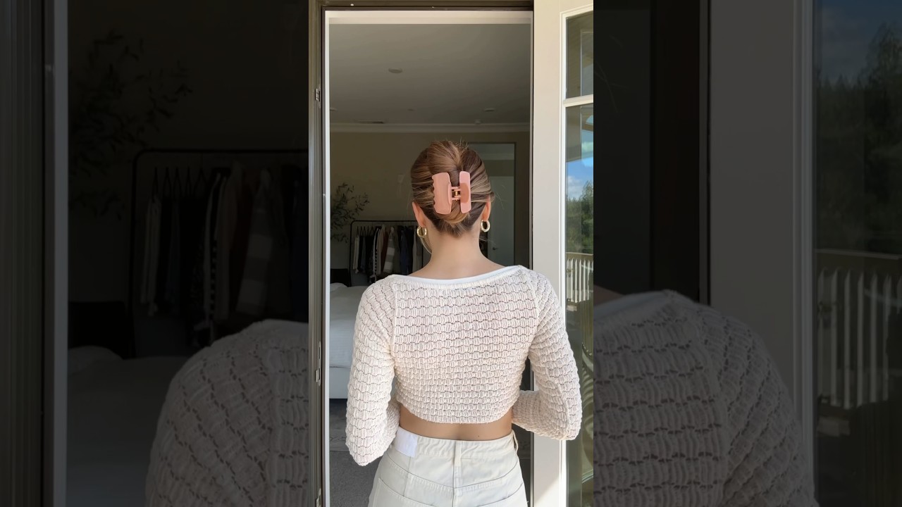 EASY TWISTED CLAW CLIP HAIRSTYLE