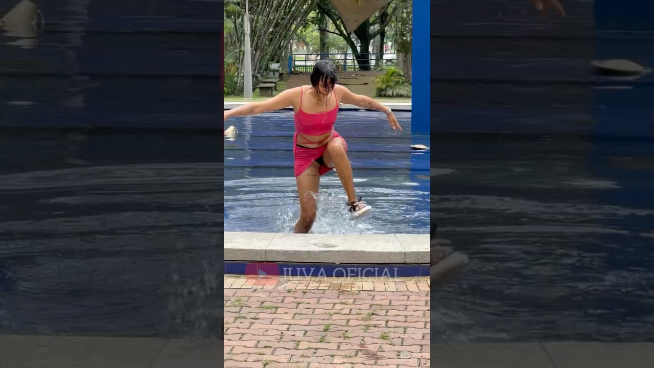El balde de agua 💦 feliz 😀