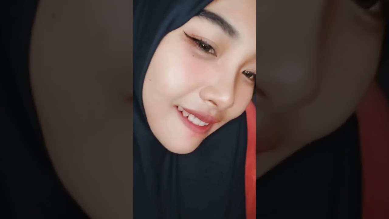 ella rochmi thalia hijab live tiktok