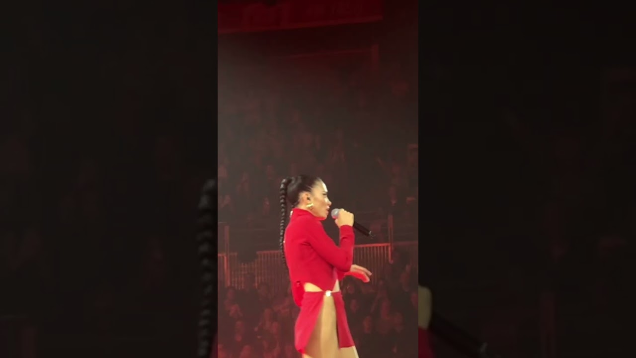 Elodie nuda a Roma? Ecco la verità – Guarda il video!