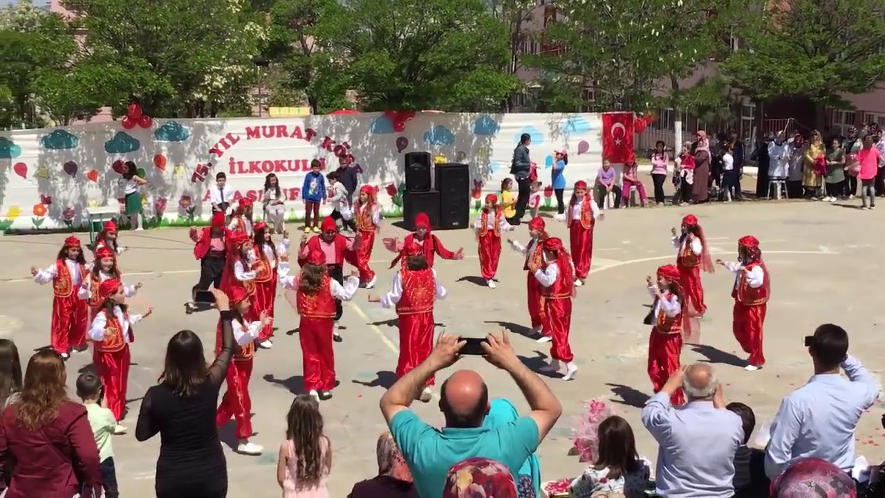 Erik Dalı Çocuklar 23 Nisan 2018 Gösterisi