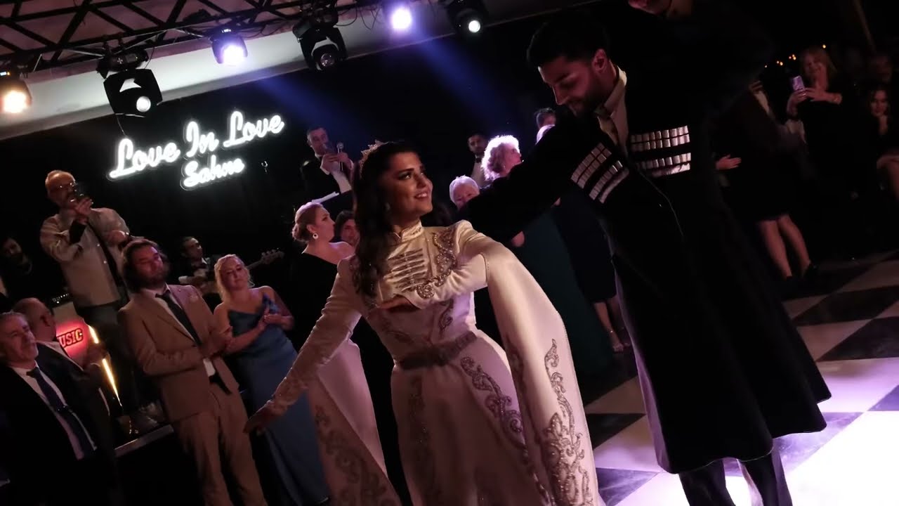 Çerkes Düğünü - Adige Cueg - Ağlatan Kafe - Çerkes Dansı - Adige Qafe - Ağlatan Dans