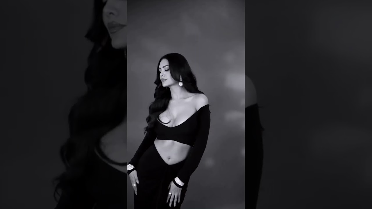 Esha gupta bold hot #viral #shorts #eshagupta