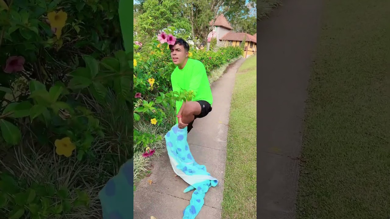 Estevão tá tirando a roupa !!!
