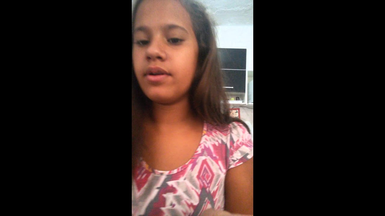 Eu  comendo  cebola ardi  !  😍 😘 😙