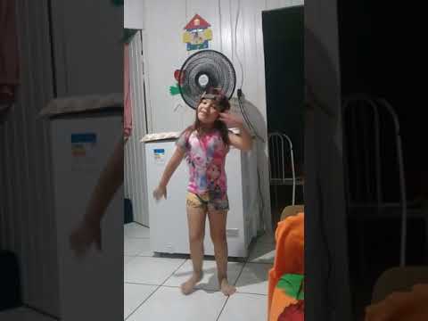 Eu dançando
