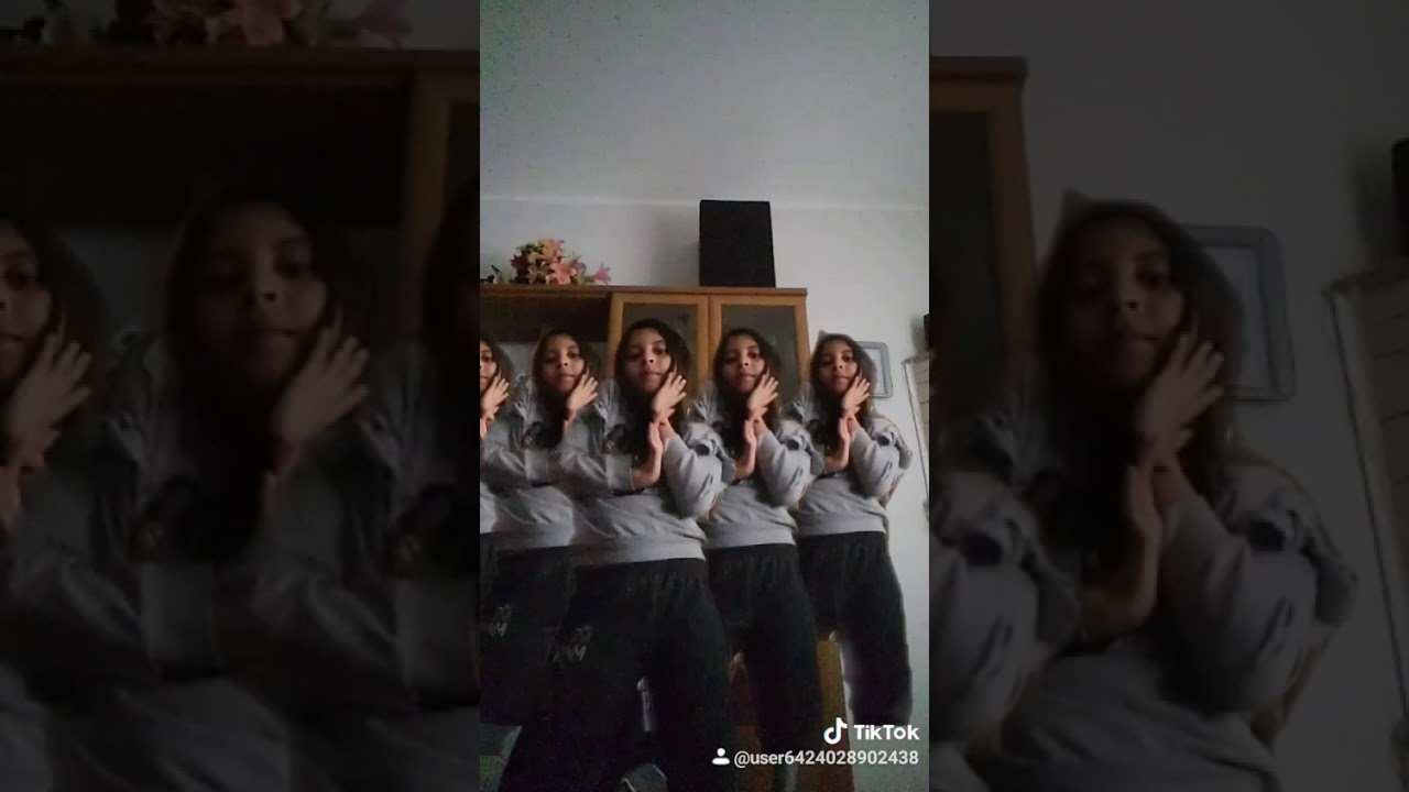 Eu dançando Anitta