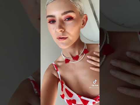 eva elfie hot video 18+