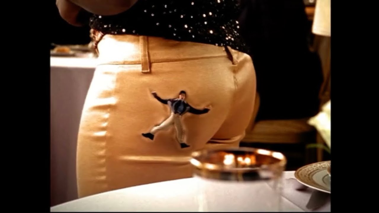 Even Stevens Giantess sat on