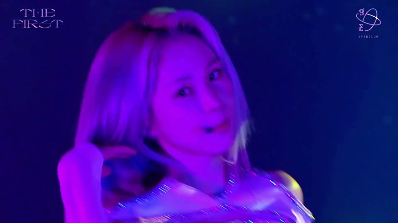 EVERGLOW - NO LIE / online concert