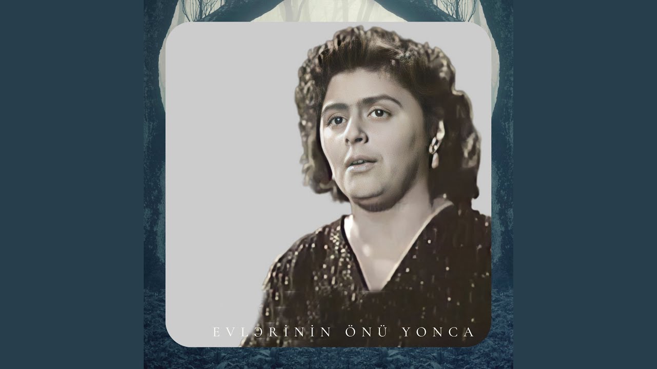 Evlərinin önü yonca