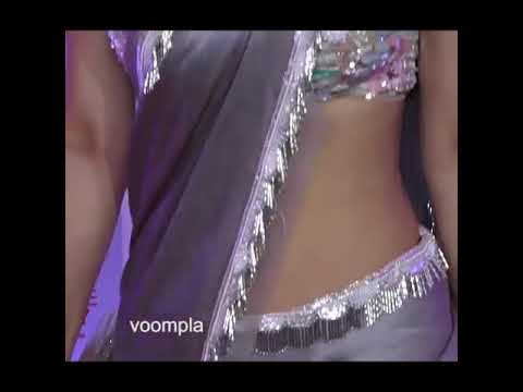 Ex-nagin Mouni Roy's stunning look at the fashion show