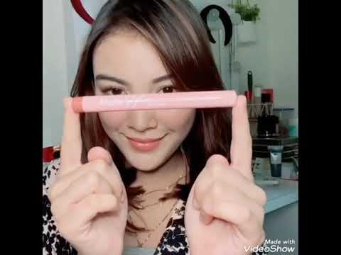 EYKA FARHANA AND FAVOURITE  LIPMATTE