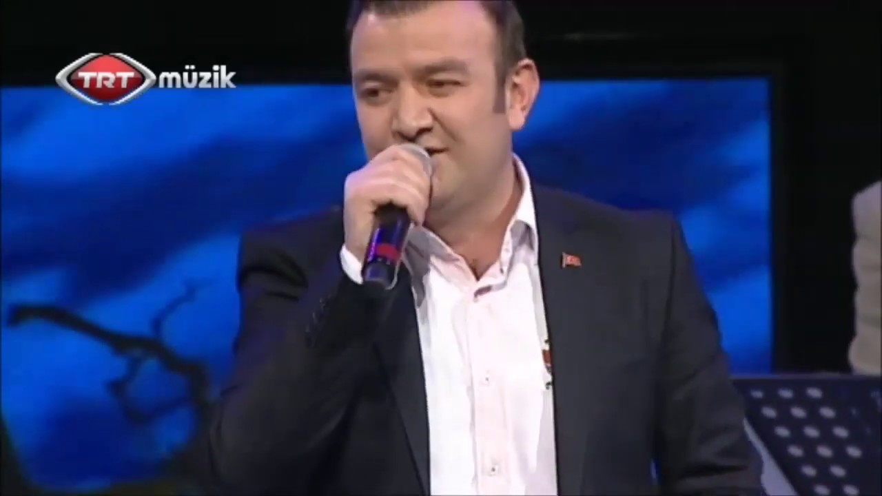 Fatih Koçak'tan Canlı Performans..