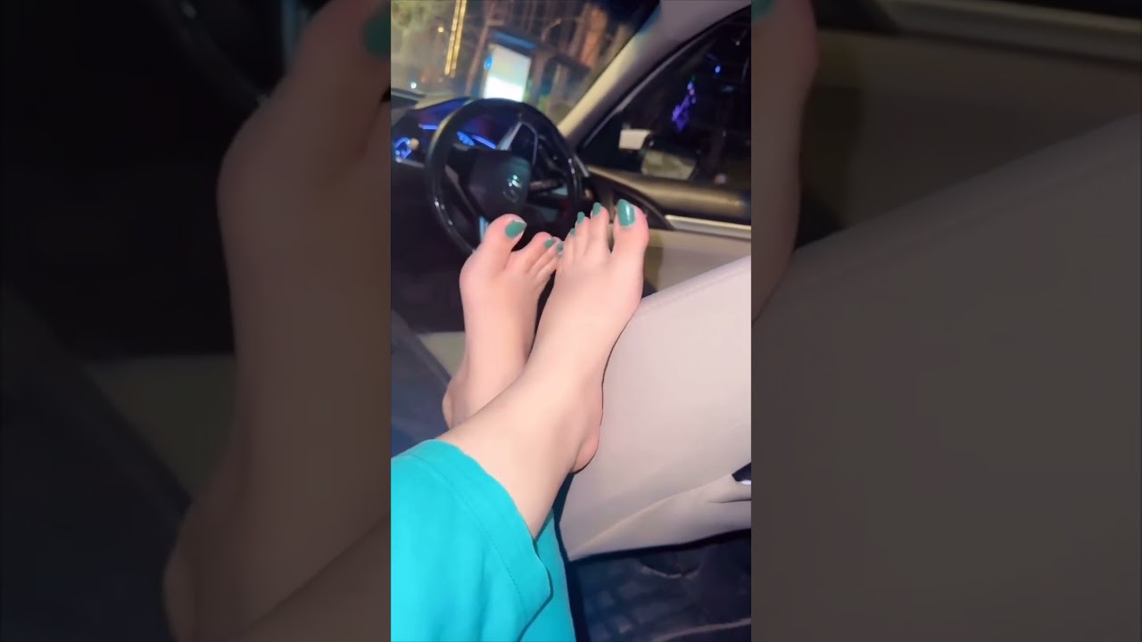 Feet Play in Car #feet #toes #sole