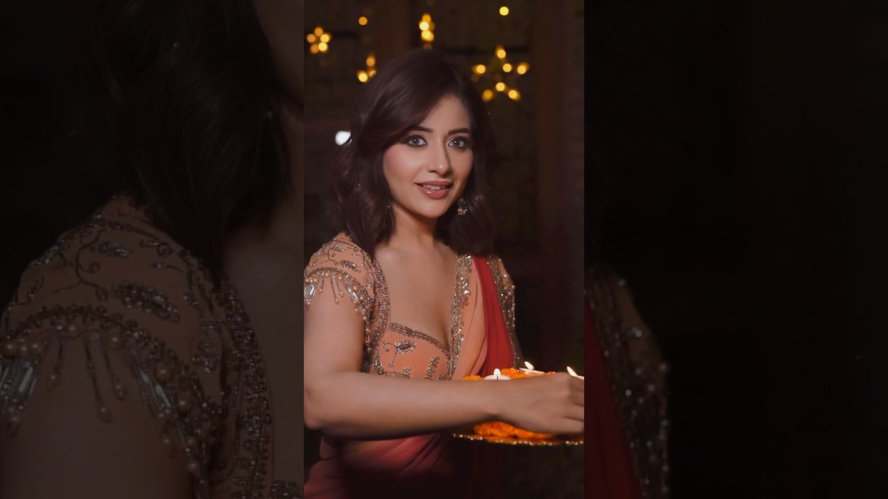Festival | India | Diwali | Tania | lights | Pooja | saree | #diwali #festival #tania