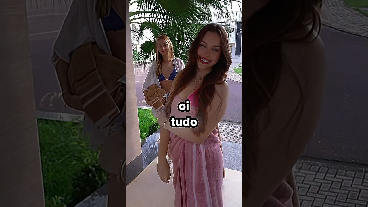 Flagrei o JOÃO ISMAEL Espionando A VIZINHA na PISCINA