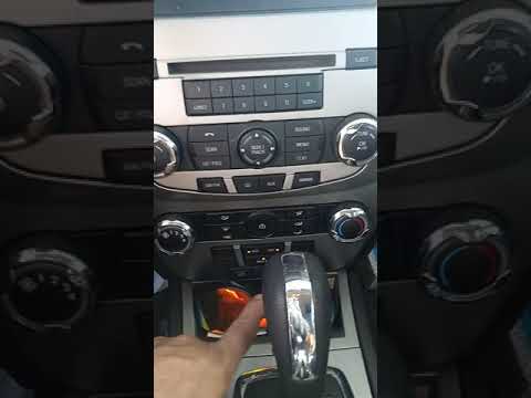 Ford Fusion AC goes to heat