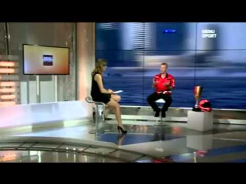 France Pierron hot legs 01/05/15