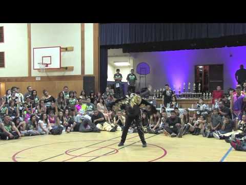 FRINE Y DARIO-URBAN FOLK DANCE