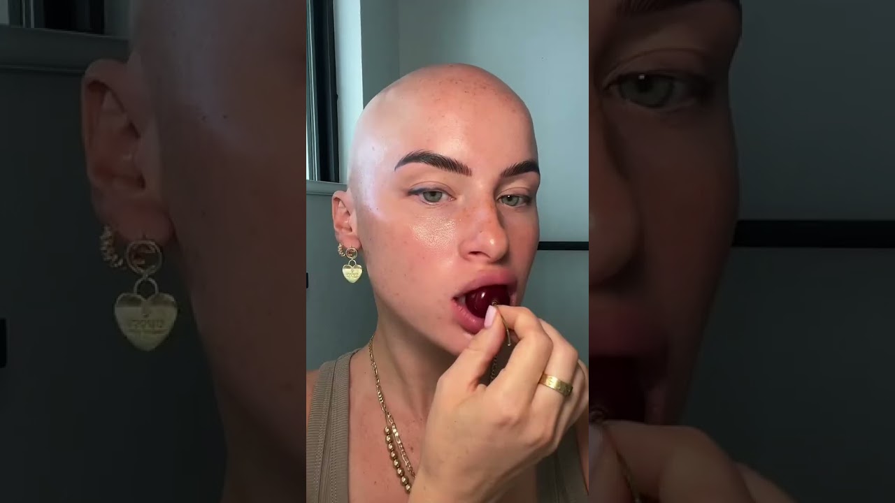 FRUIT MAKEUP CHALLENGE 🍌🍒 #beauty #makeup #bald #makeupchallenge #viral #makeuphacks