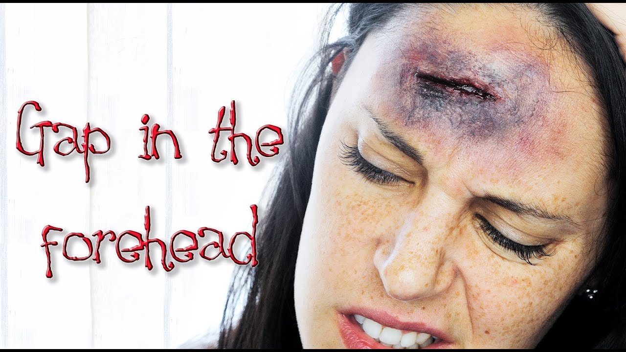 Gap in the forehead FX Makeup | Silvia Quiros