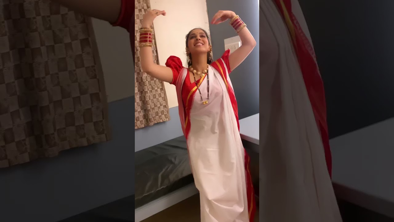 Garima Jain Actress Cute Video 4