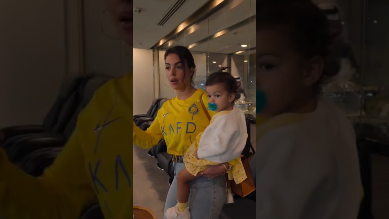 Georgina Rodriguez 💛 #football #fypviral #millionaire #billionaire #ronaldo #money #georgina #tiktok