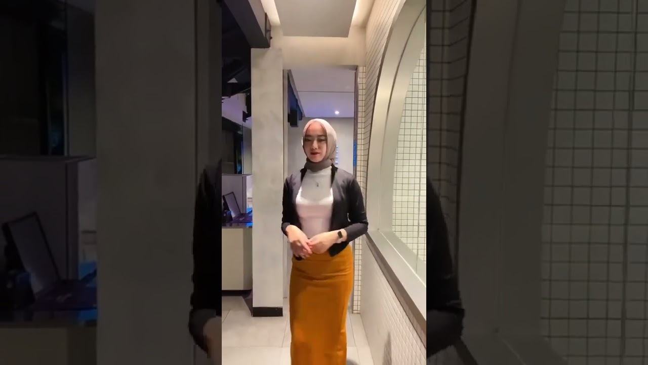 gesek pantat ini keluar sperma