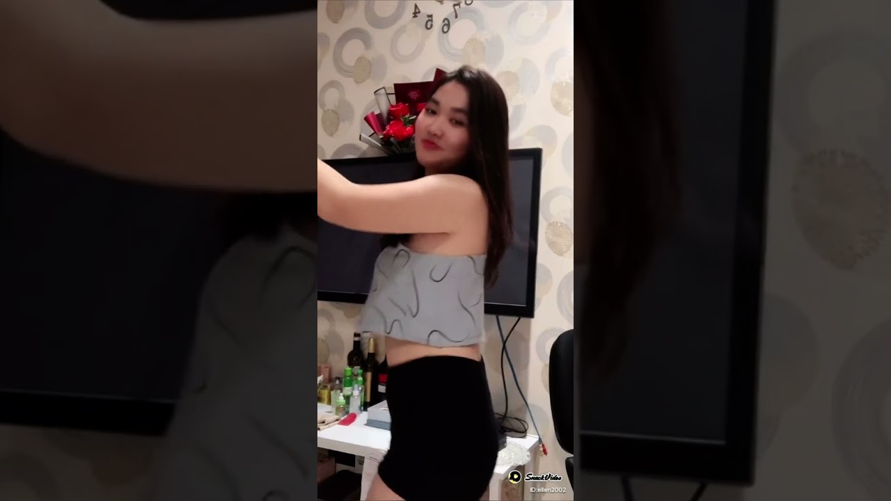 gg tahan, pargoy bareng cewek cantik