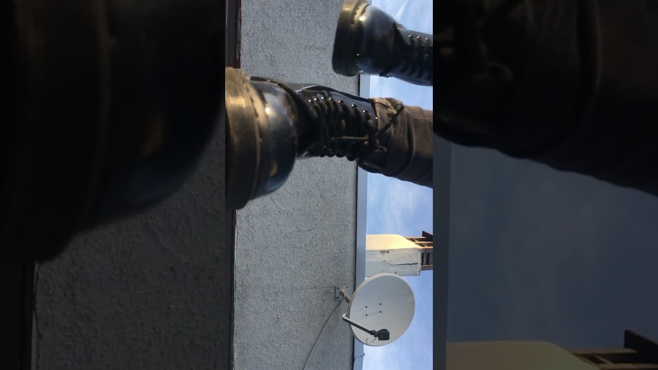 GIANTESS BOOTS @AnnabellAnders