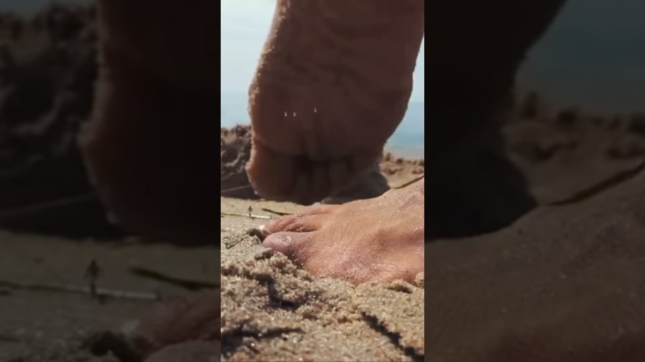 Giantess Roma soles stomp! #feet #giant #stomp #crush #beach