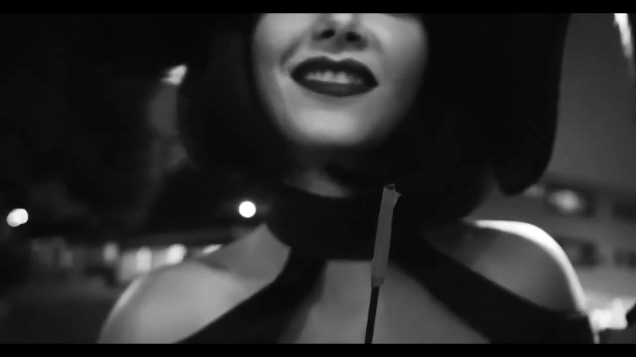 Giantess Roma Witch