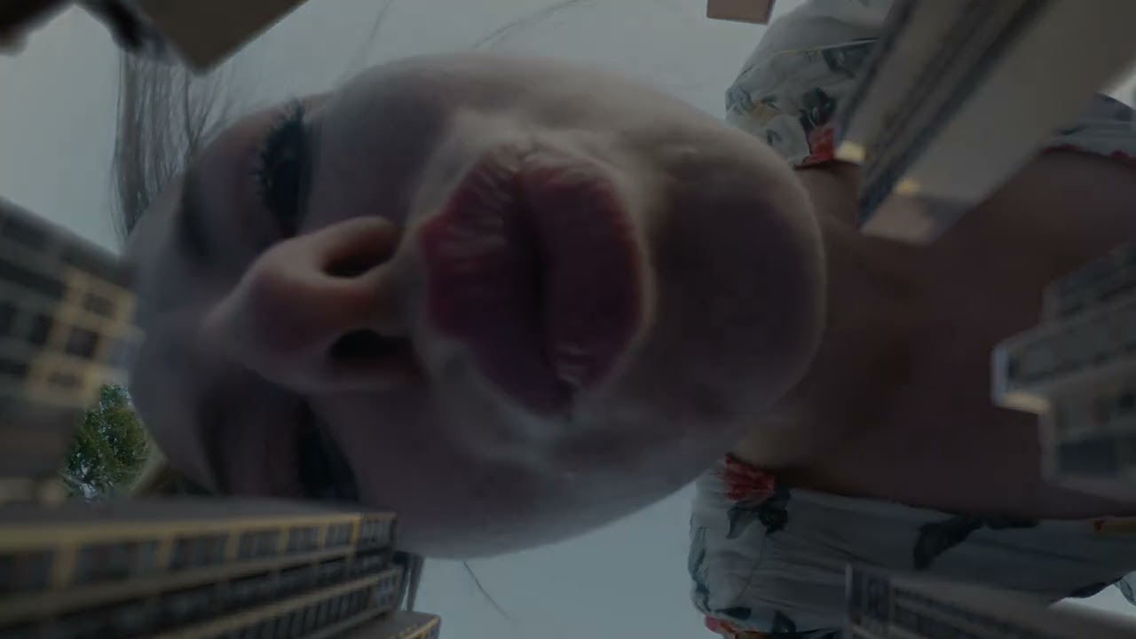 Giantess Vanessa preview
